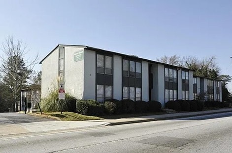 Martin Manor