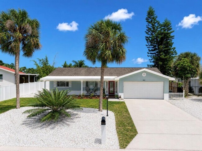 Building Photo - 6513 Abaco Dr