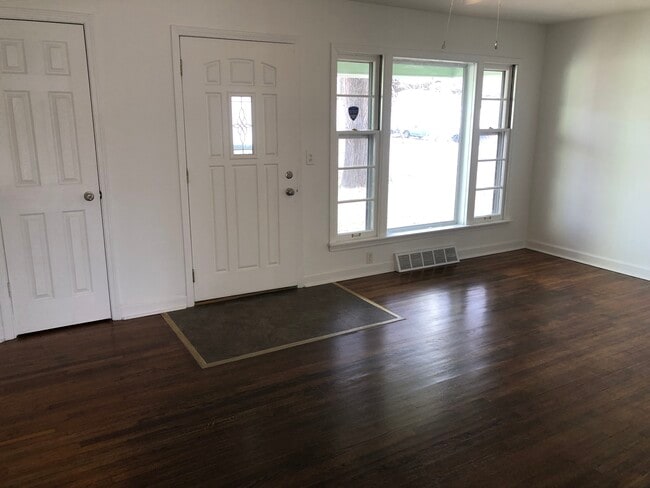 Photo - 3231 S Palisade Ave