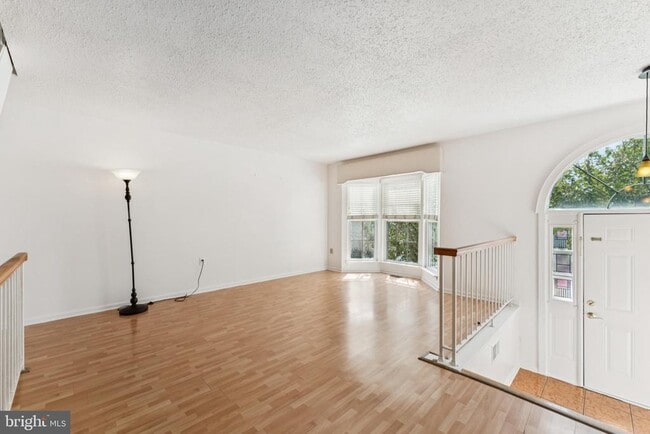 Photo - 4117 Waterbuck Way