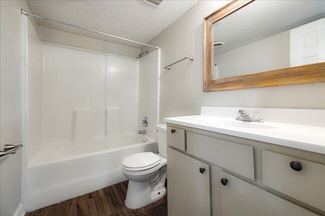 Getwell Pointe Apartments