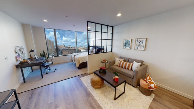 Photo - Redwood Campus Center Apartments