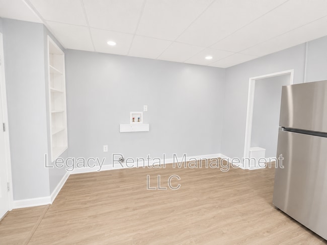 Photo - 620 Ridge St
