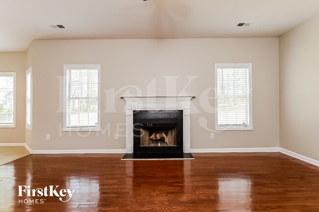 Photo - 821 Harrison Drive