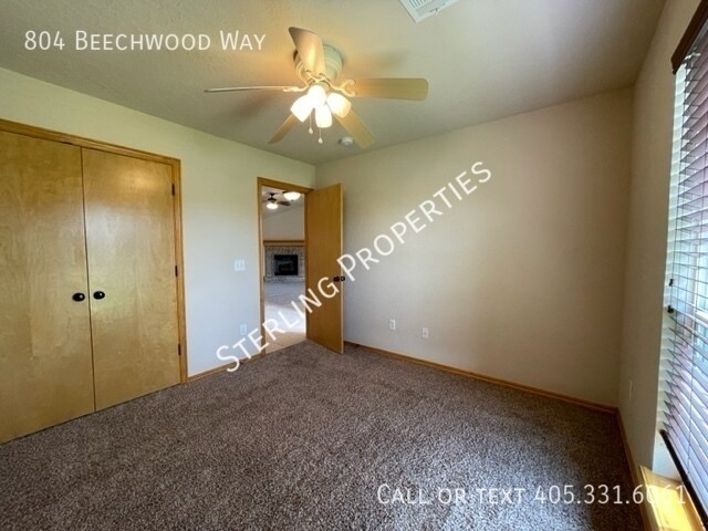 Photo - 804 Beechwood Way
