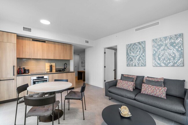 Photo - 121 NE 5th St Unit SI FL14-ID1429749P