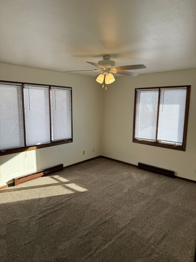 Photo - 4651 GOVERNORS DR