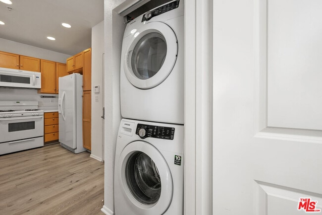 Photo - 6400 Crescent Prk E Unit 217