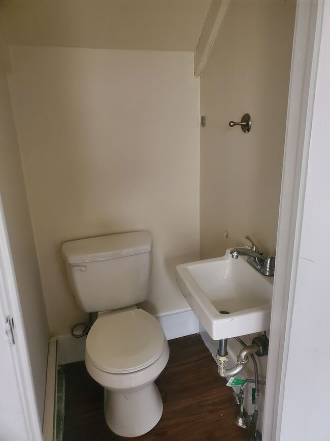 Photo - 56 Lincoln Ave Unit #2
