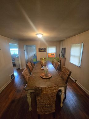 Photo - Spacious 2-story house 4-Bedroom house