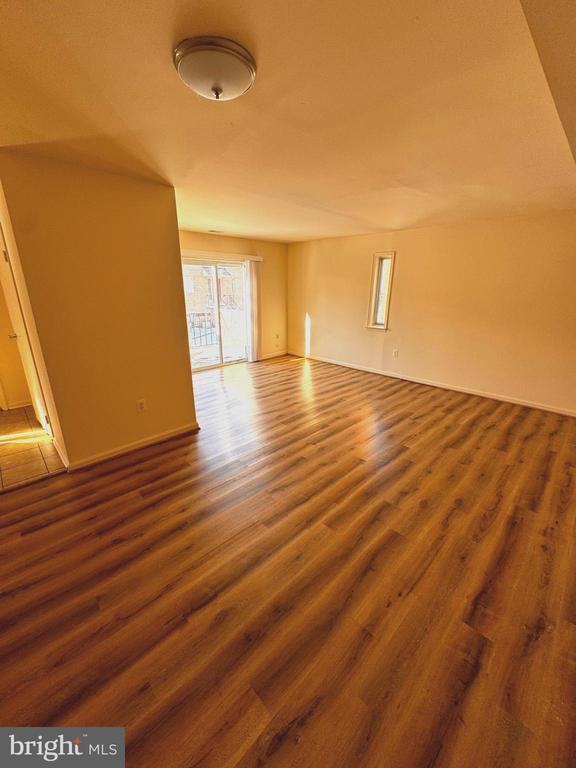 Photo - 4655 Logsdon Dr