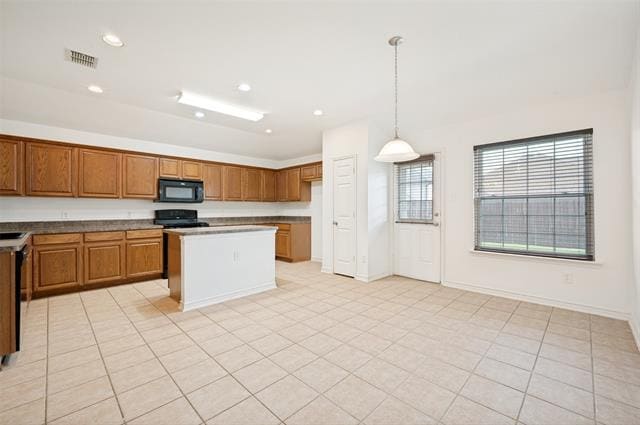 Photo - 2683 Lake Ridge Dr
