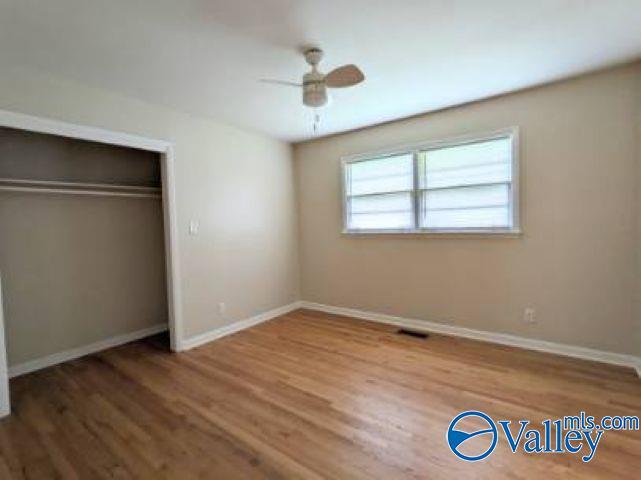 Photo - 9115 Strong Dr SE