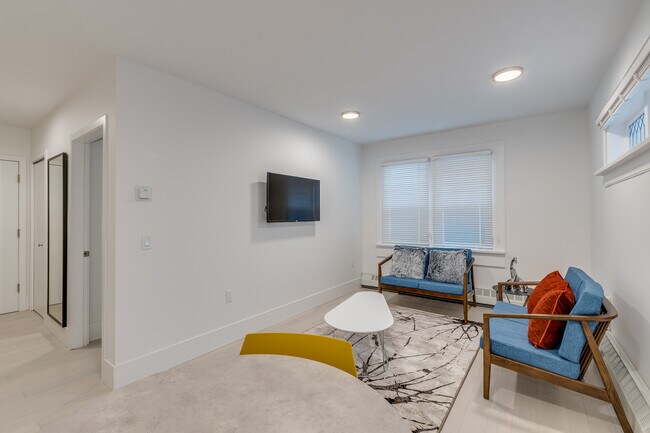 Photo - 1425 Haro St Unit 104