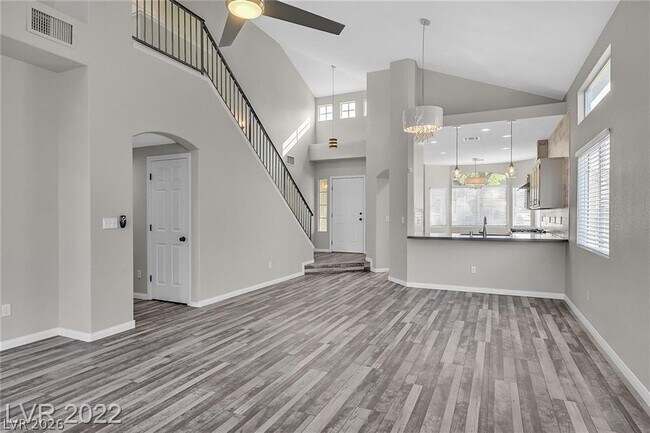 Photo - 1795 Lily Pond Cir