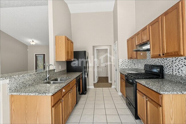 247 Rockingham Dr
