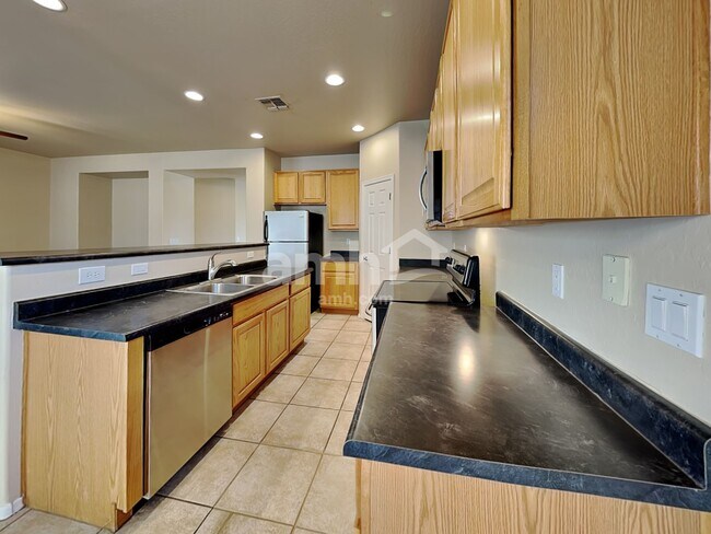 Photo - 16282 W Mercer Ln