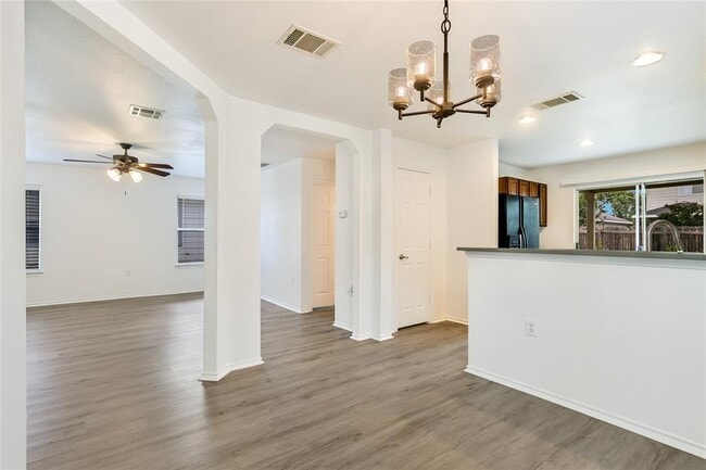 Photo - 1628 Poppy Seed Ln