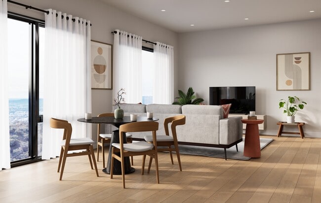 Building Photo - DSM