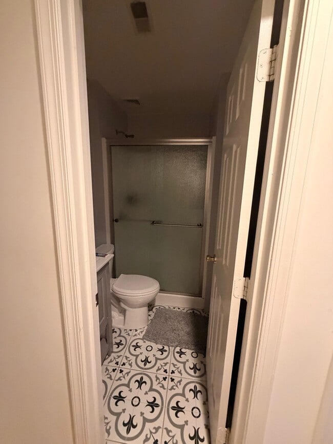 Photo - 4130 Appleby Way