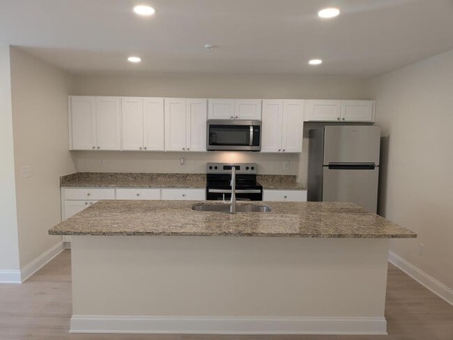 Photo - 1659 Legrand Rd