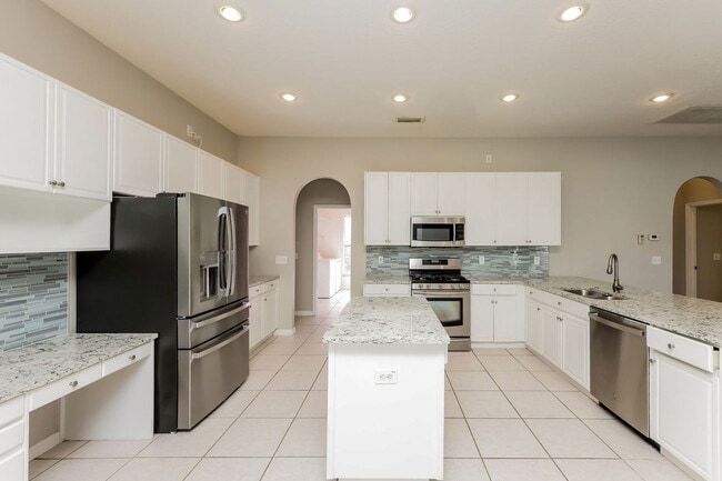 Photo - 1253 Deerbourne Dr