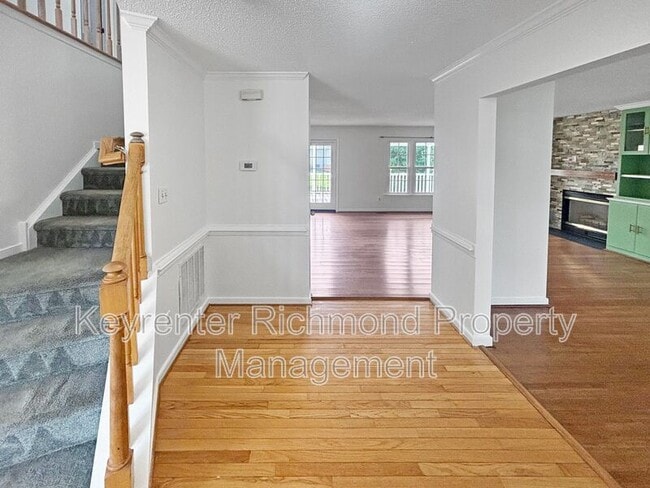 Photo - 4437 Joseph Dr