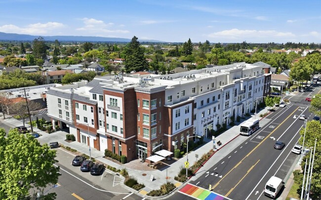 Building Photo - 1048 Monroe St
