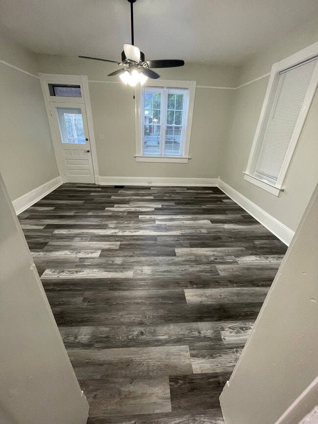 Habitación delantera - 1418 N 3rd St