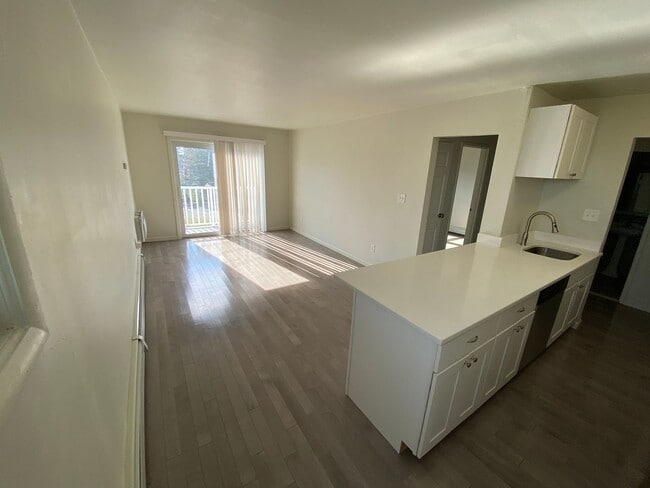 Photo - 211 1st Ave