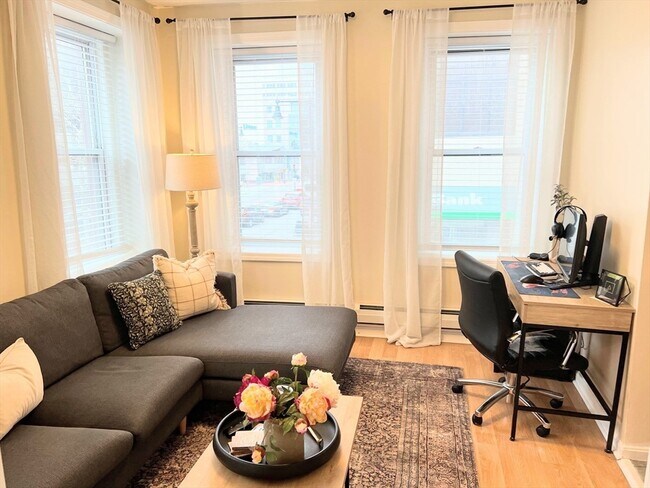 Photo - 274 Cambridge St Unidad 1