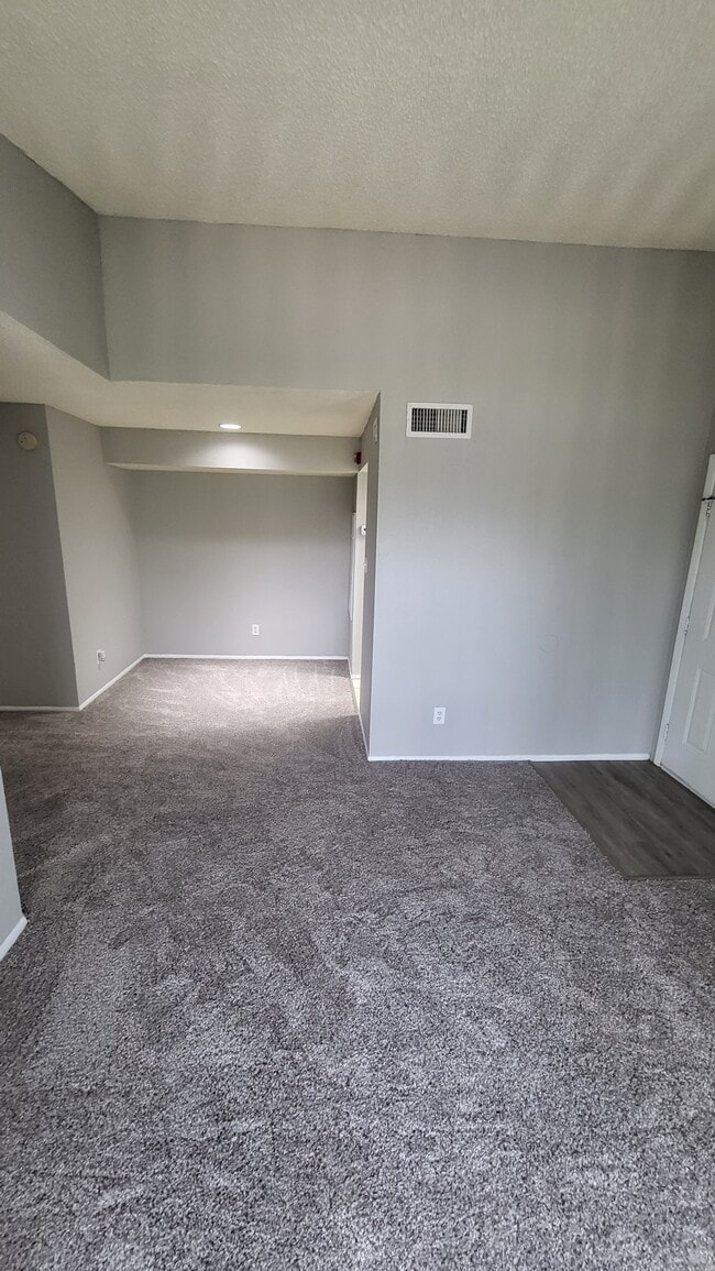 Photo - 3748 Idlebrook Cir Unit 206