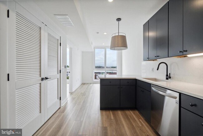 Photo - 2636 E York St Unit 302