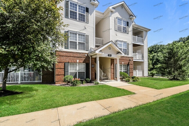 Photo - 29 Kassebaum Ln