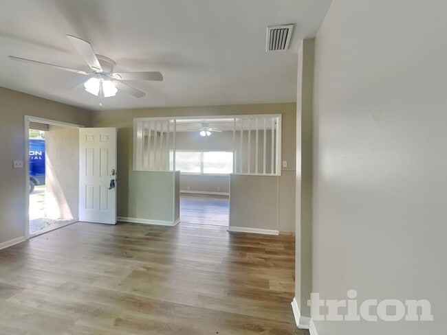 Photo - 7002 Ponderosa Dr