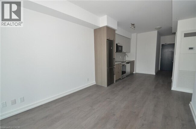 Photo - 75 James St S Unit 1808