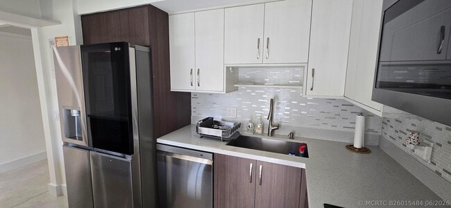 Photo - 3300 N Palm Aire Dr Unit 109