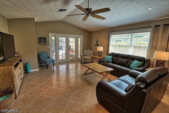 Photo - 793 97th Ave N