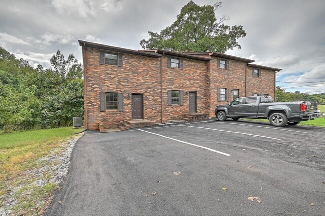 Photo - 182 Hart Rd