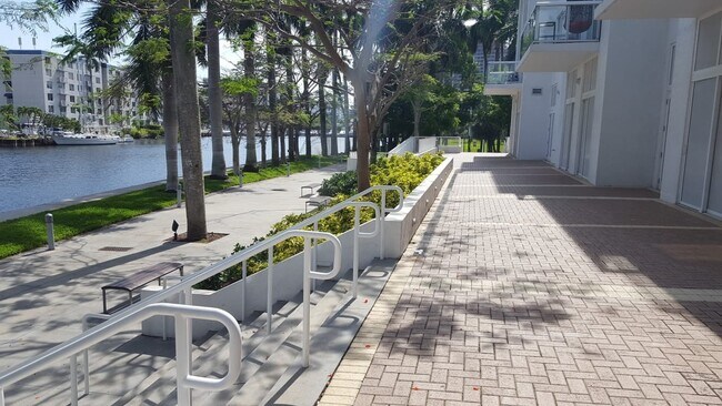 Photo - 2 Bed / 2 Bath | Terrazas Riverpark Village #804 – Miami