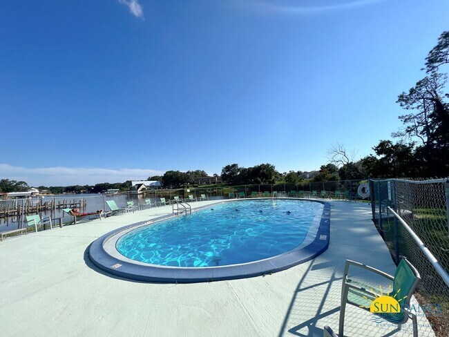 Photo - Charming 2 Bedroom Unit at Pier One! Unit 214A