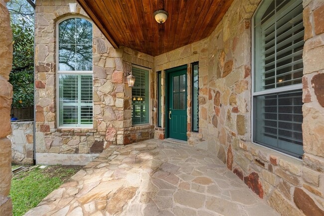 Photo - 7008 Cusseta Cove