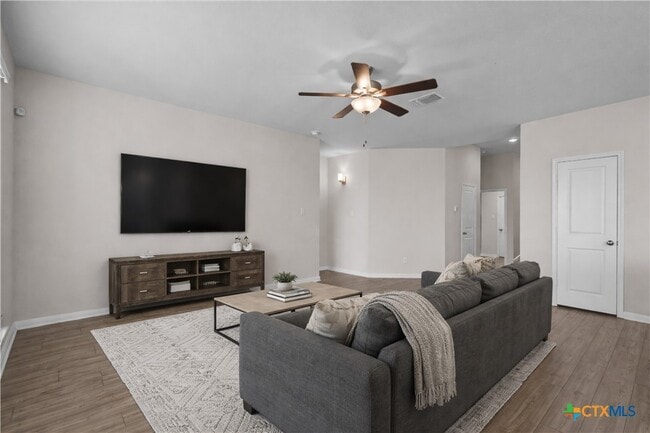 Photo - 1037 Shelby Dr