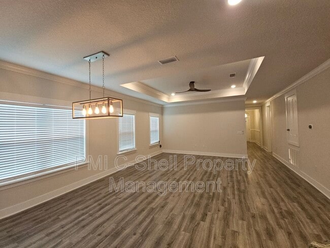 Photo - 6047 Twenty One Oaks Dr