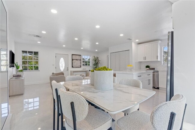 Photo - 1360 SW 6th Terrace