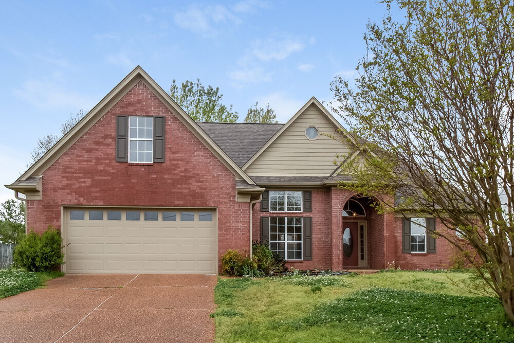 Photo - 6241 Oxbourne Cove