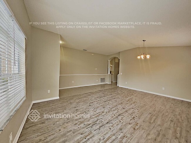 Photo - 3135 Beaver Pond Trail