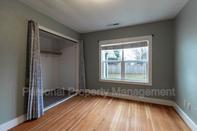 Photo - 8006 NW 9th Ave