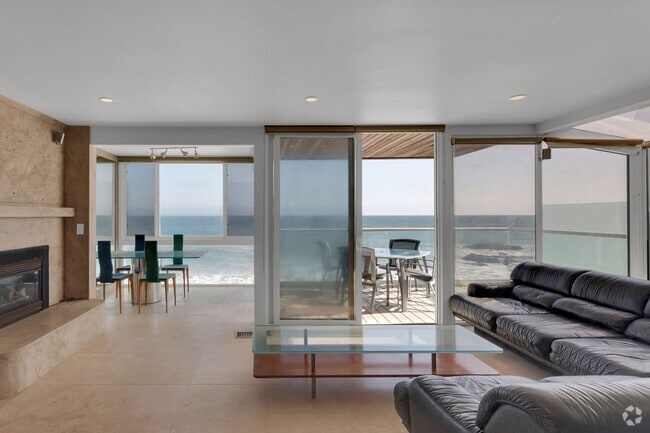 Building Photo - 25234 Malibu Rd Unit 1 Rental