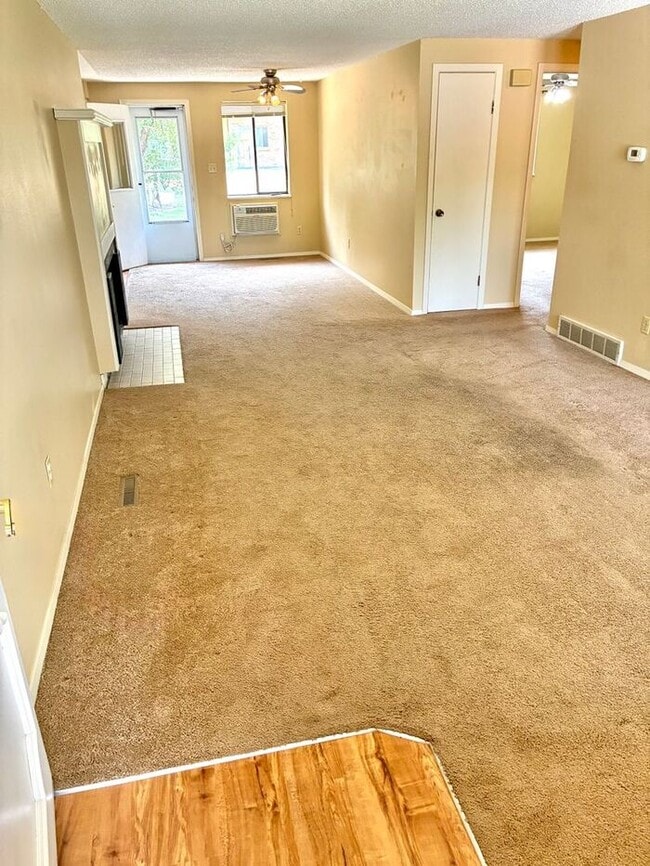 Photo - Lovely 2 Bedroom/1 Bath Duplex with Attached 1 Car Garage on Cul-de-sac in Loveland, CO